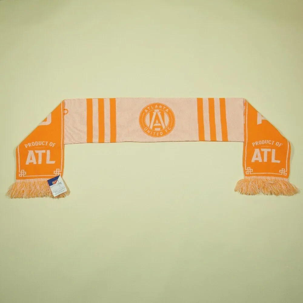 Atlanta United FC Peach Scarf The King Has Arrived New Ruffneck 2014